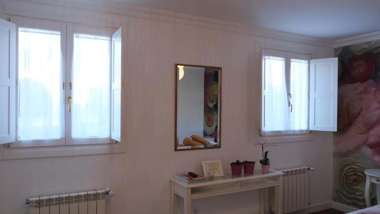 Hotel La Casa De Las Camelias Busto المظهر الخارجي الصورة