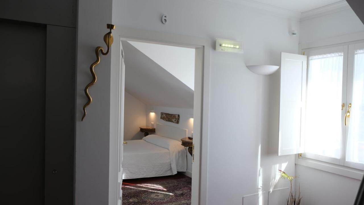 Hotel La Casa De Las Camelias Busto المظهر الخارجي الصورة
